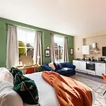 Clifton House I Free Private Parking * بريستول