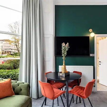Clifton House I Free Private Parking Apartment Bristol