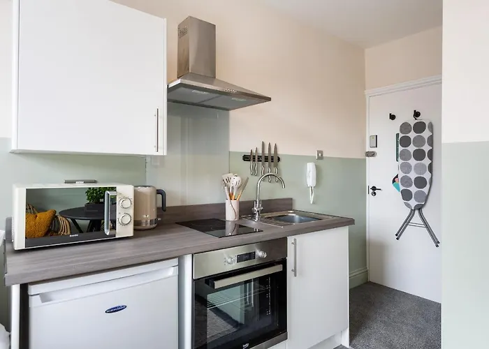 Clifton House I Free Private Parking * Бристоль