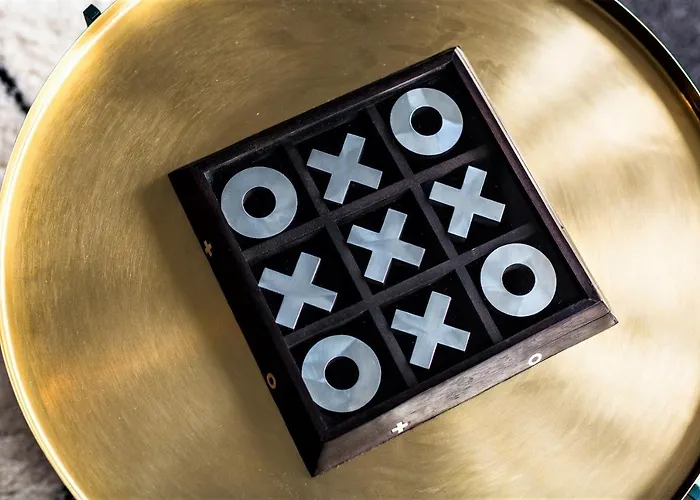 Clifton House I Free Private Parking * Bristol