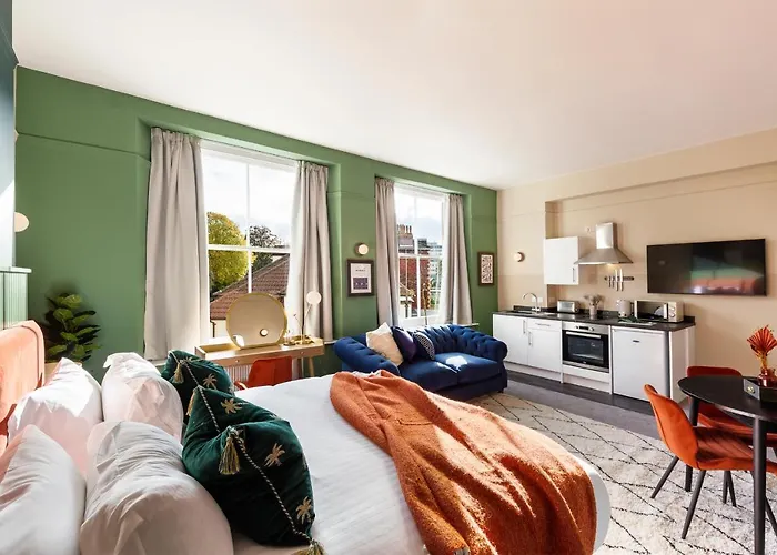 Clifton House I Free Private Parking * Бристоль