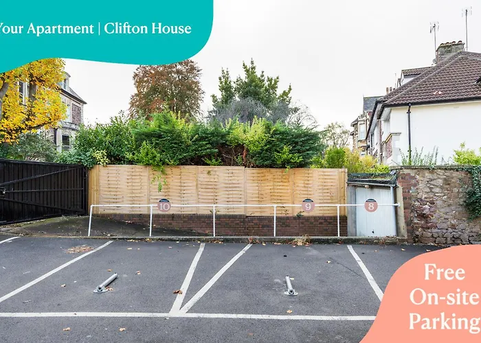 Апартаменти Clifton House I Free Private Parking Бристоль