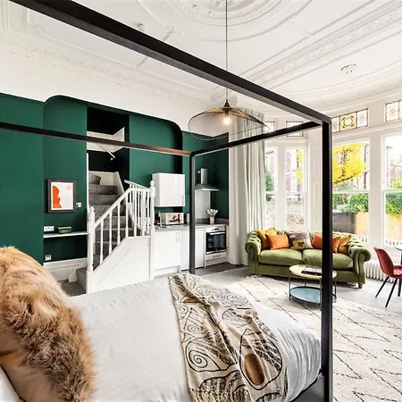 Clifton House I Free Private Parking *