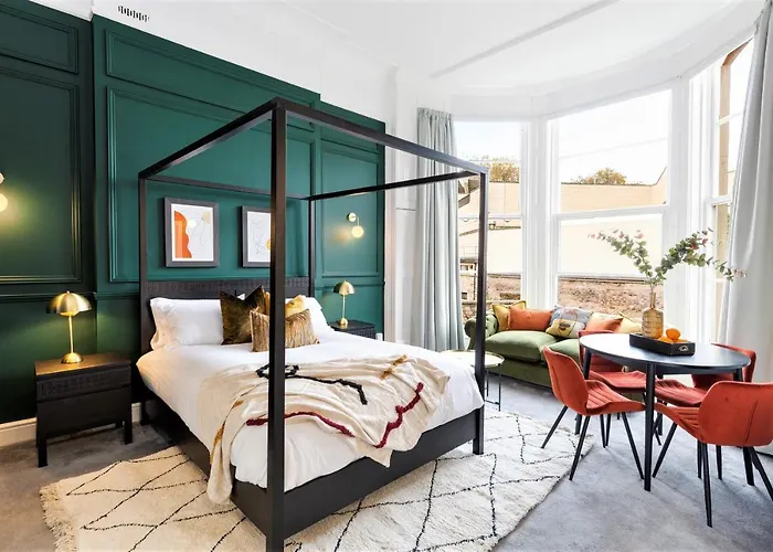 Clifton House I Free Private Parking * بريستول